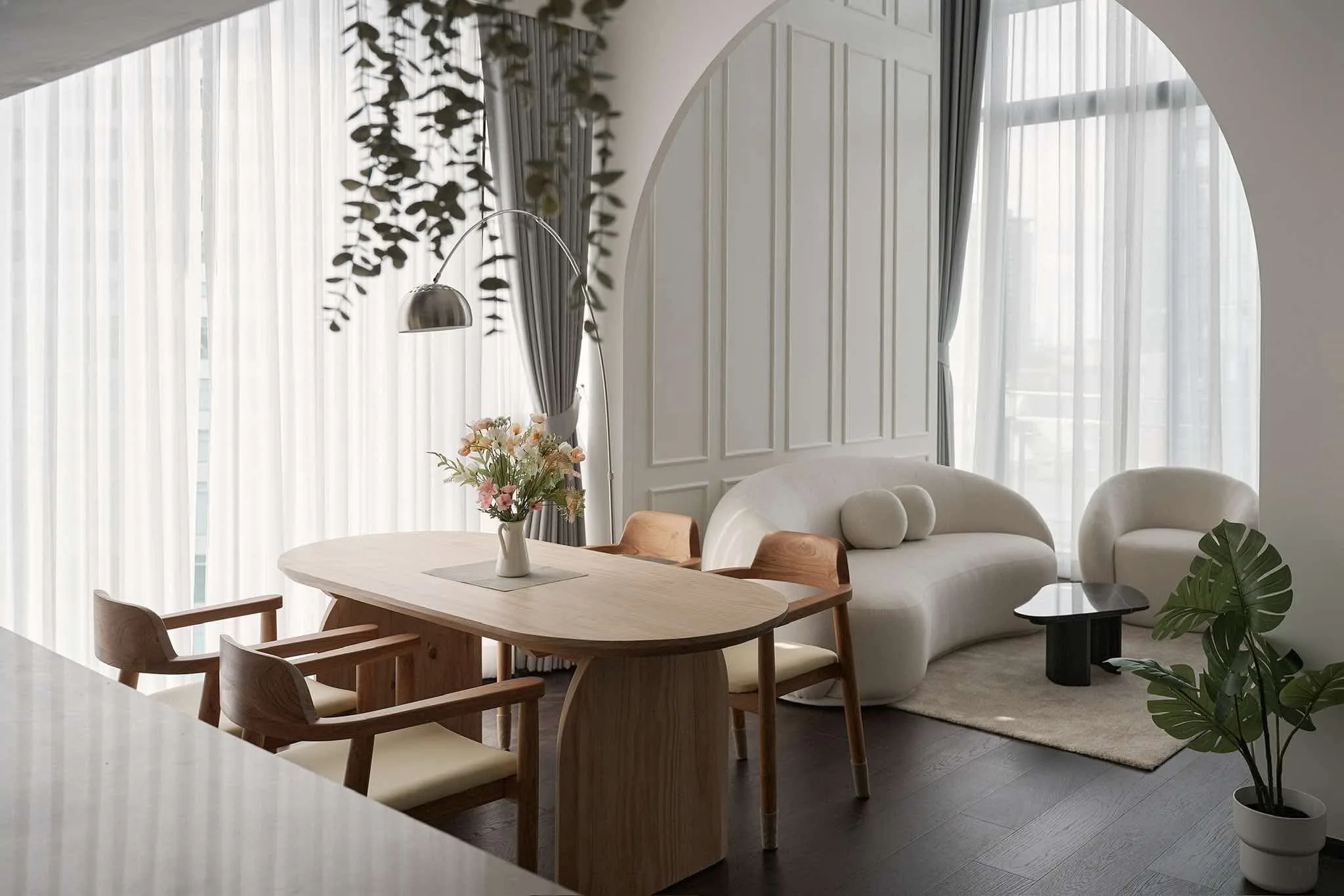 LAVIQ SUKHUMVIT 57