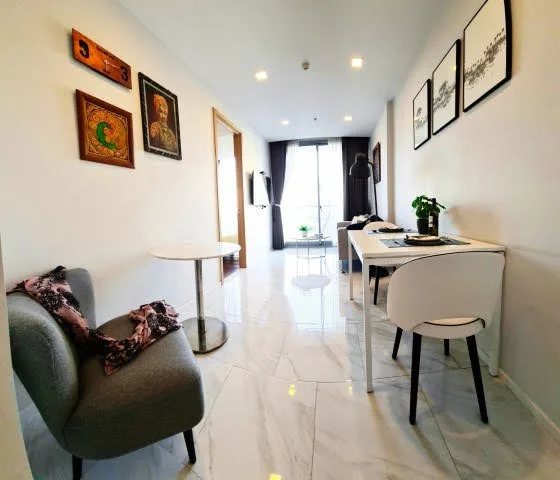 HYDE SUKHUMVIT 11