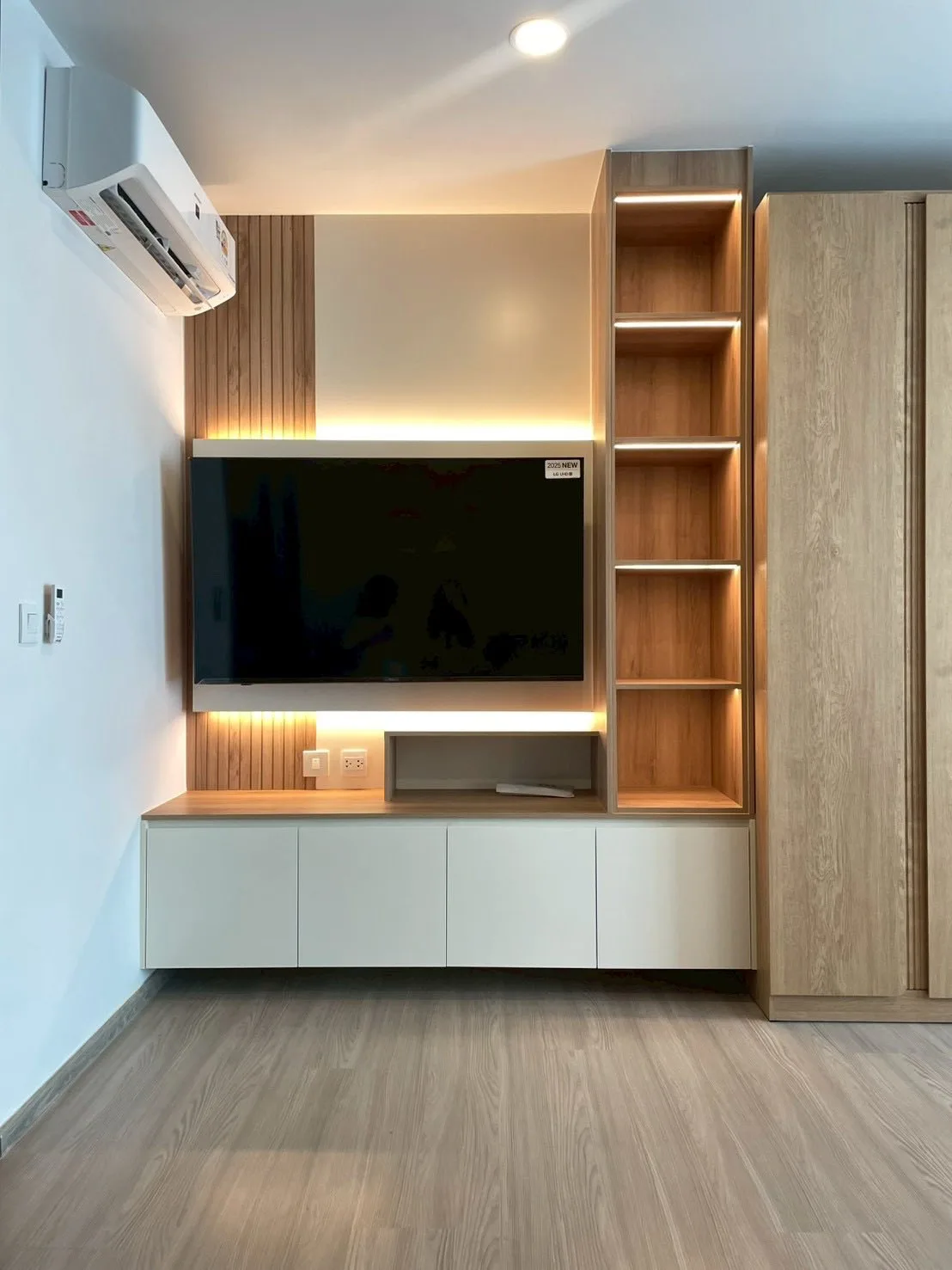 ASPIRE SUKHUMVIT - RAMA 4