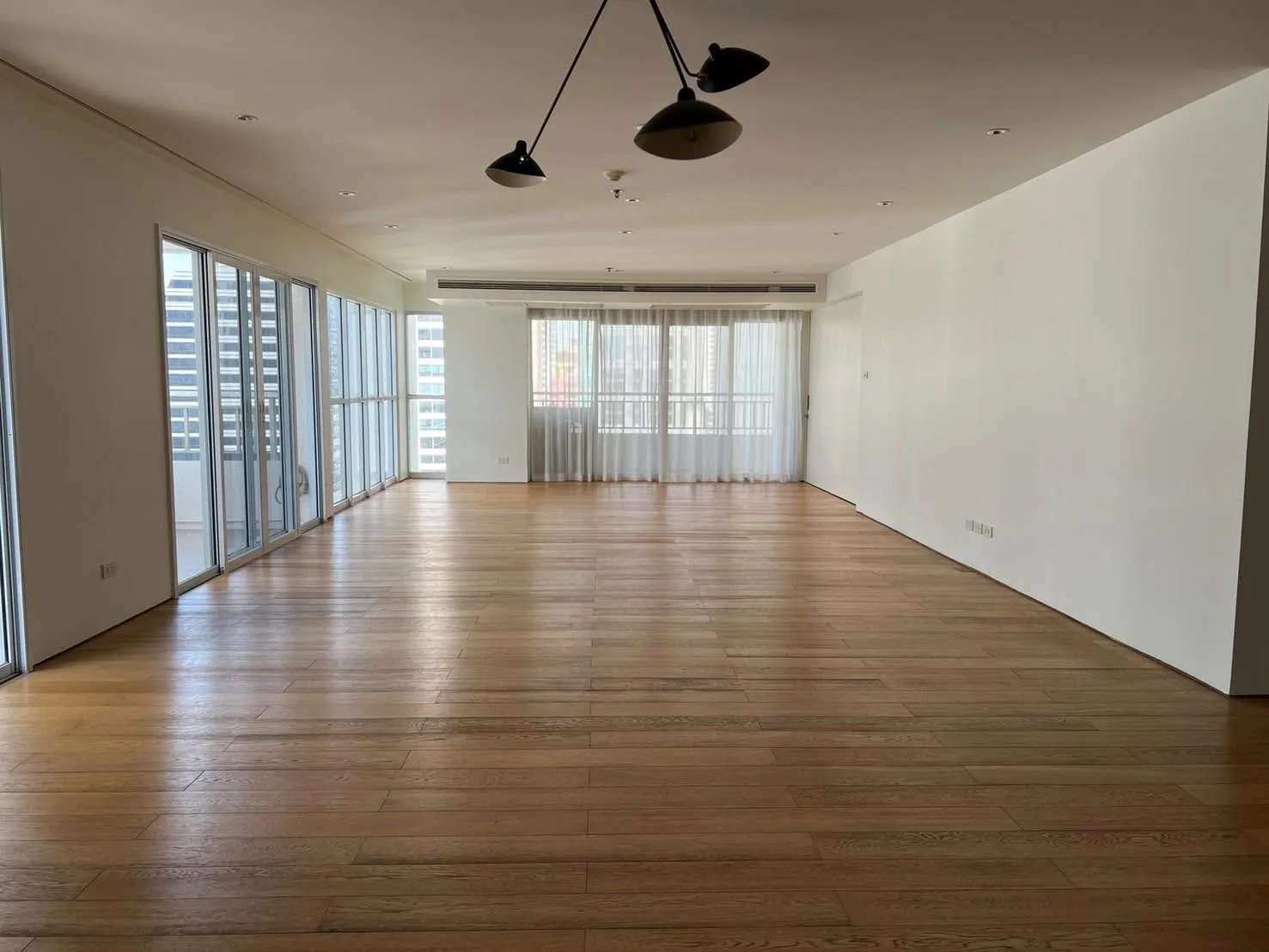 SATHORN PARK PLACE CONDOMINIUM