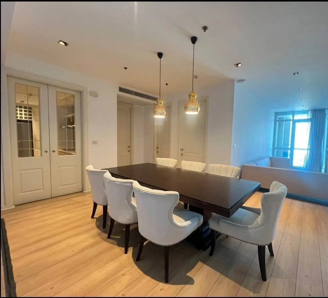 ATHENEE RESIDENCE