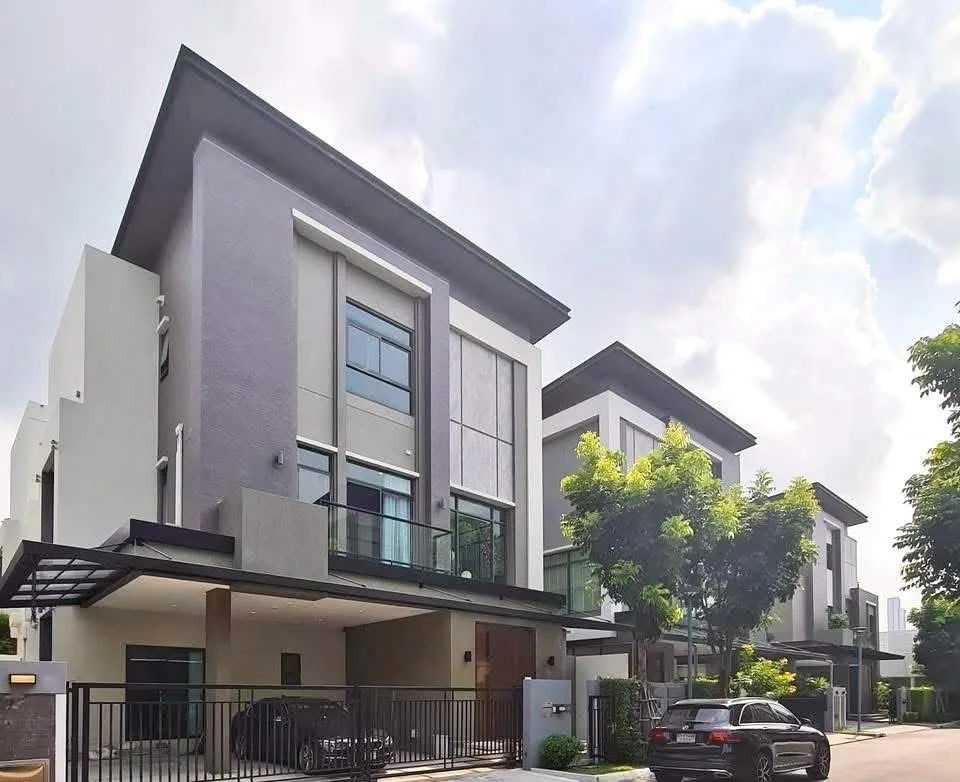 THE GENTRY SUKHUMVIT 101