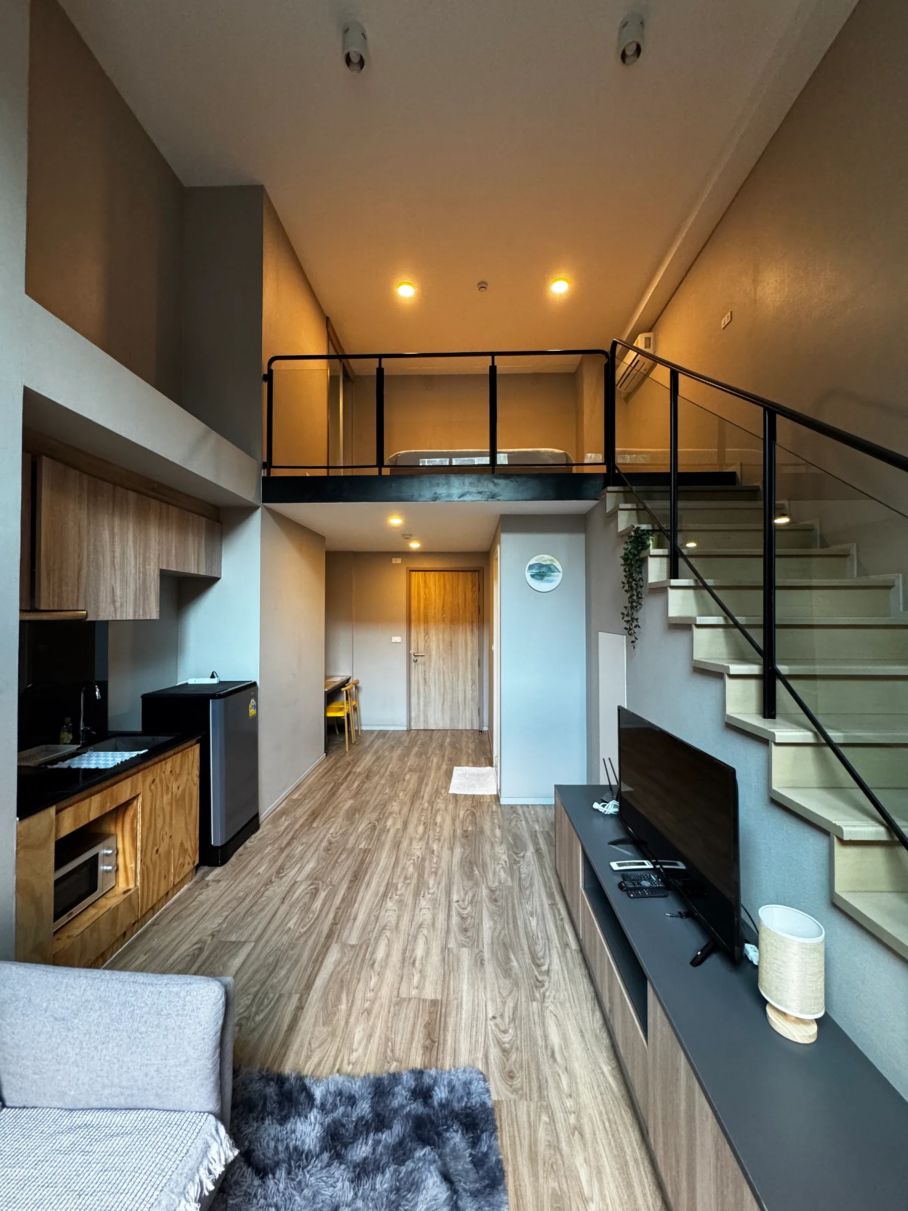BLOSSOM CONDO @ SATHORN-CHAROENRAT – photo 2