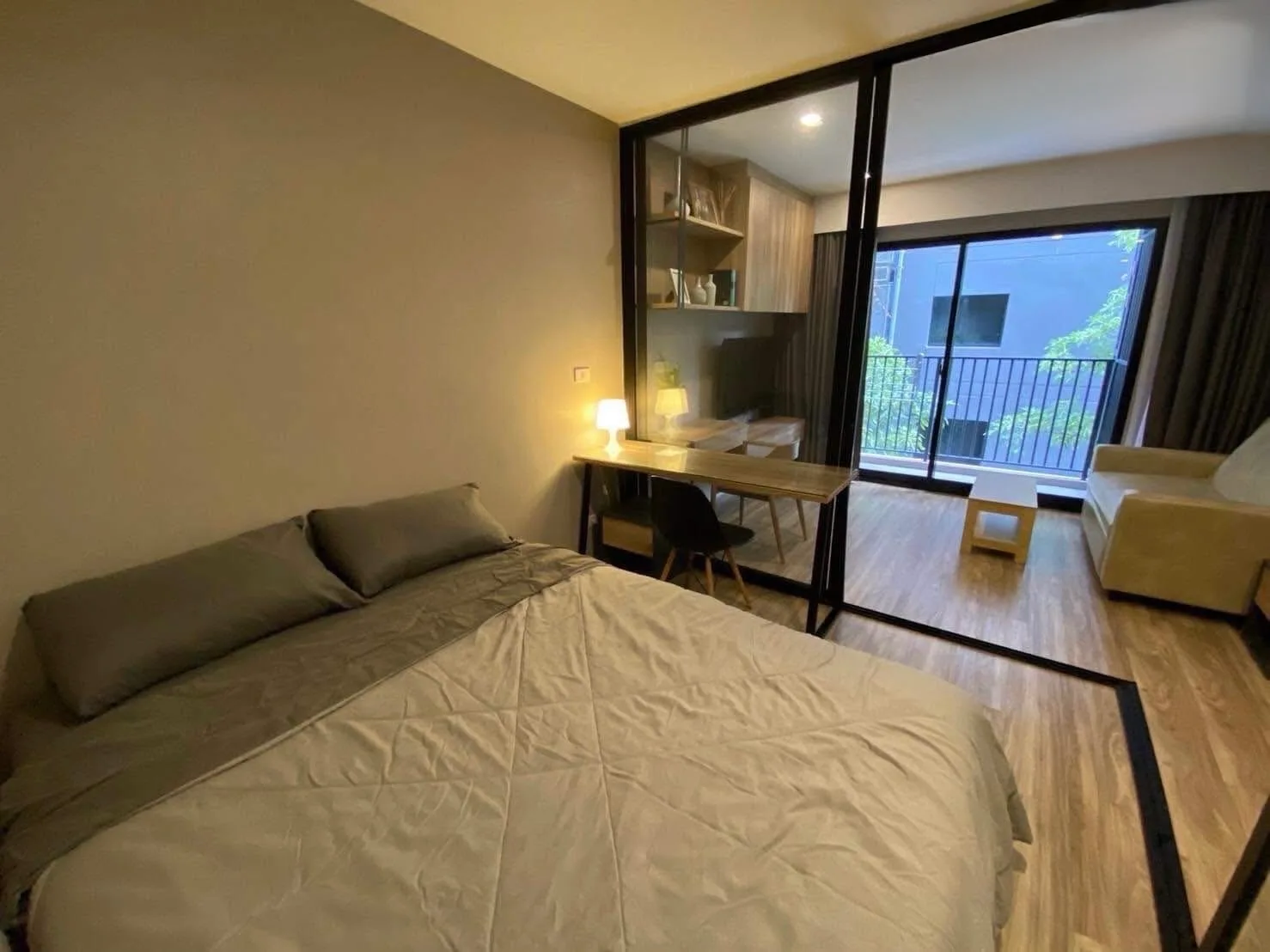 BLOSSOM CONDO @ SATHORN-CHAROENRAT – photo 4