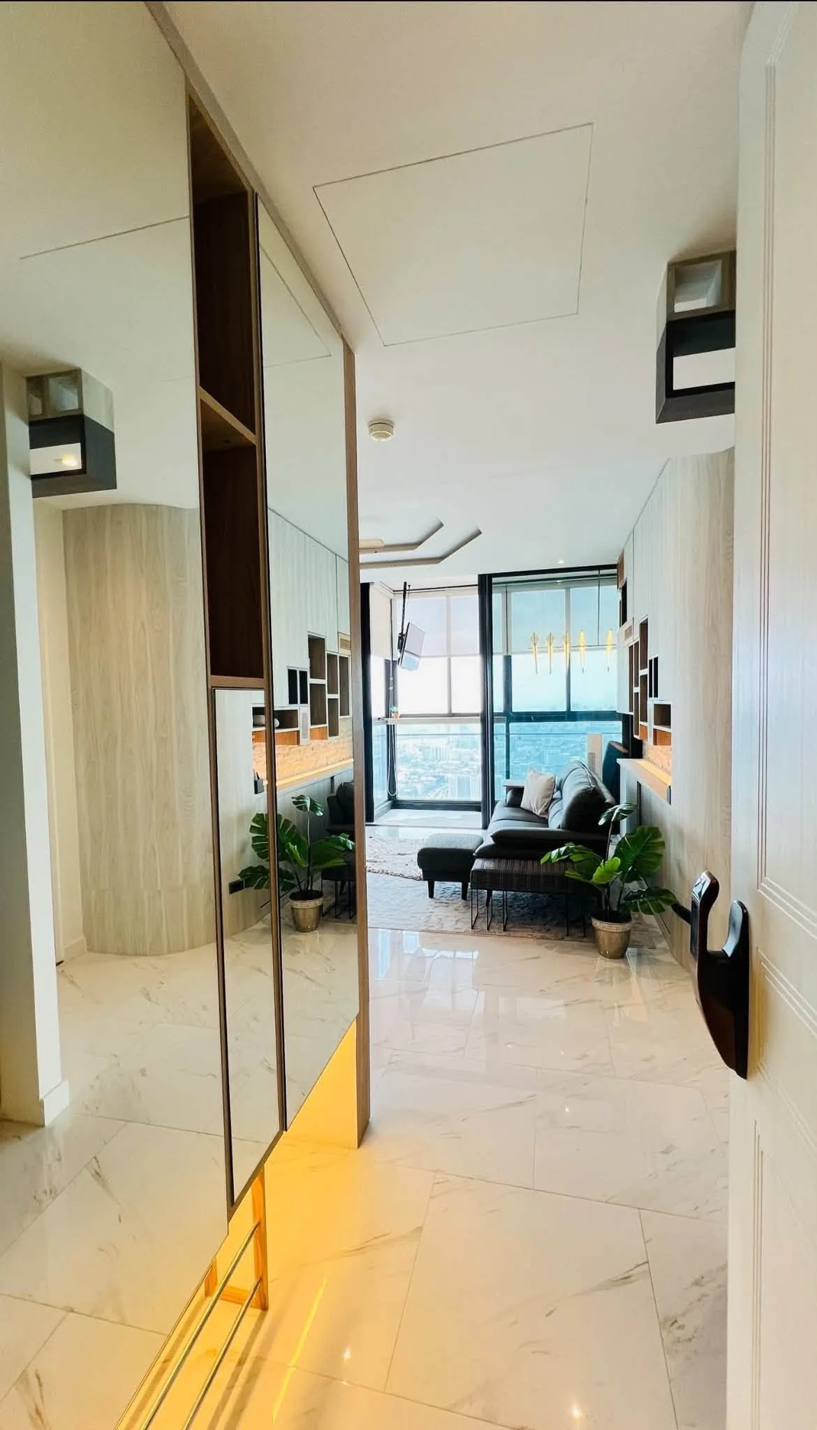 CANAPAYA RESIDENCES