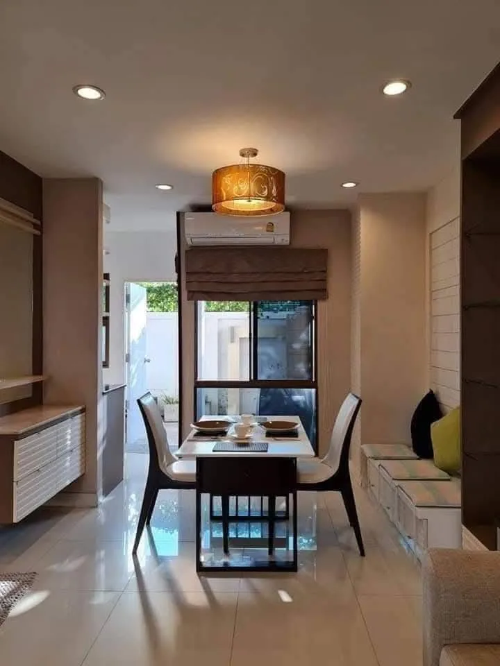Townhouse Bang Chak