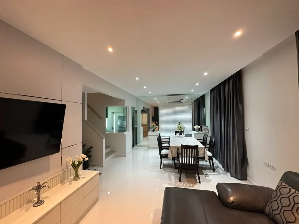 House Thung Khru