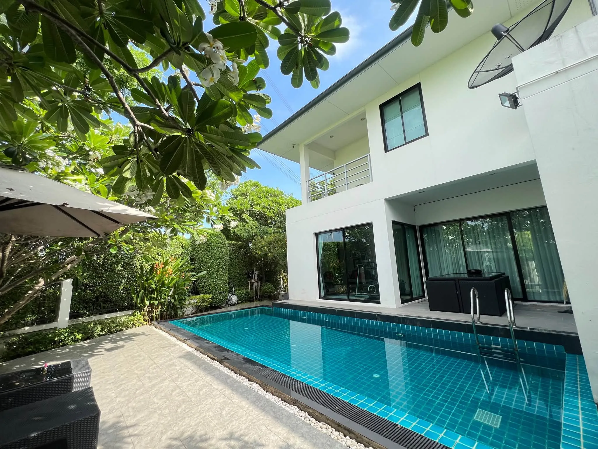Pool Villa Bang Kaeo