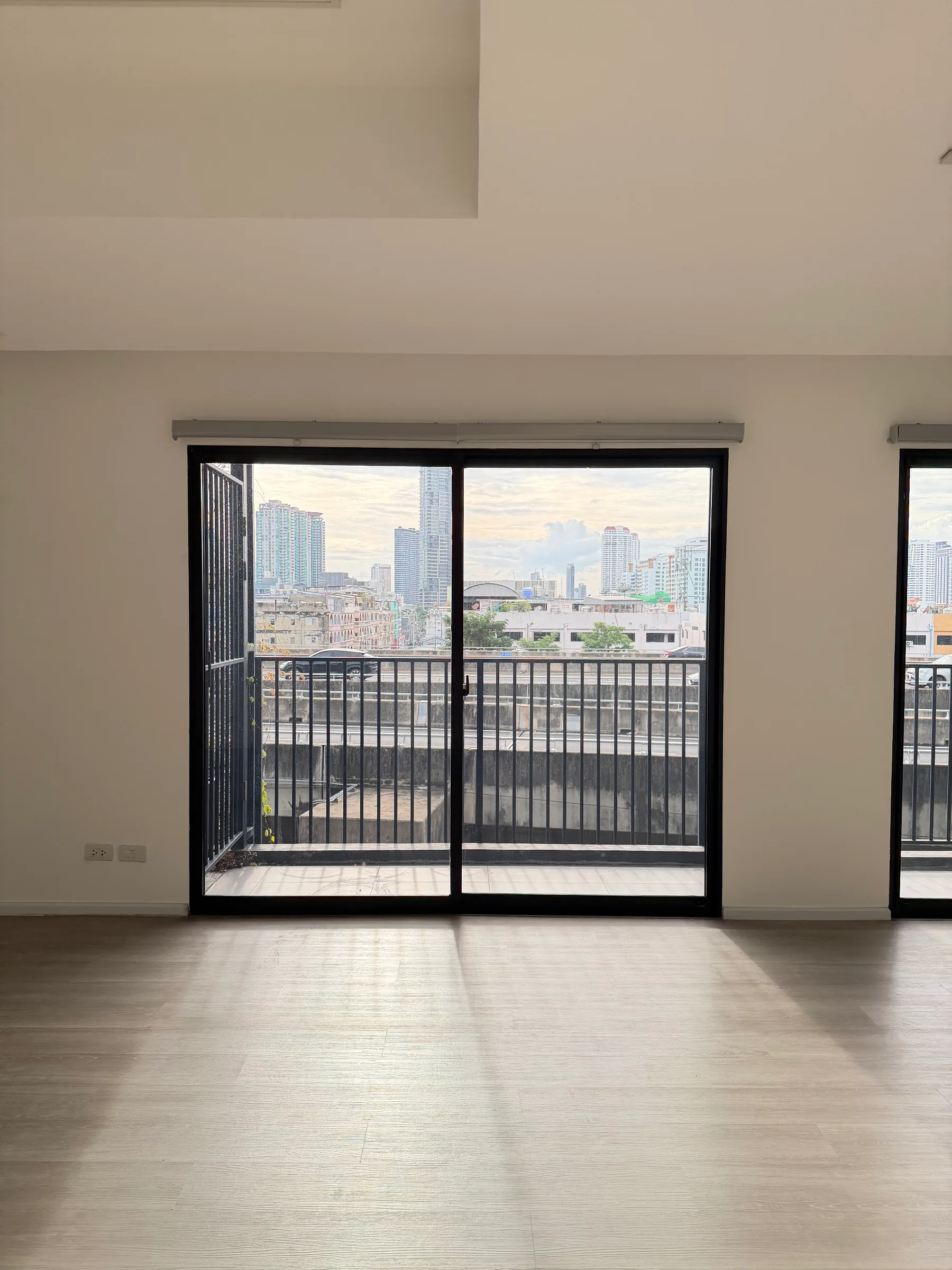 BLOSSOM CONDO @ SATHORN-CHAROENRAT – photo 3
