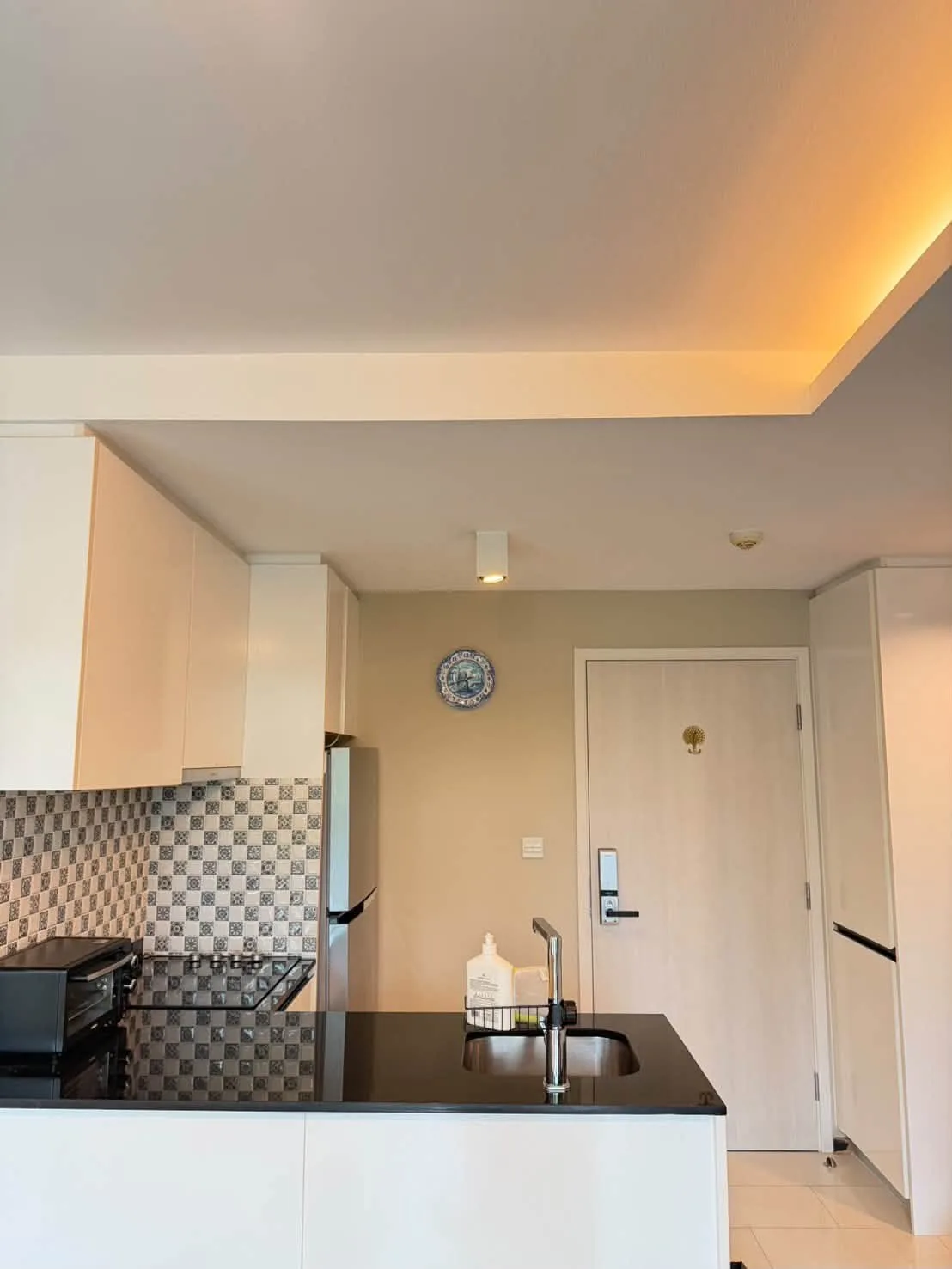 Condo Khlong Tan Nuea – photo 2