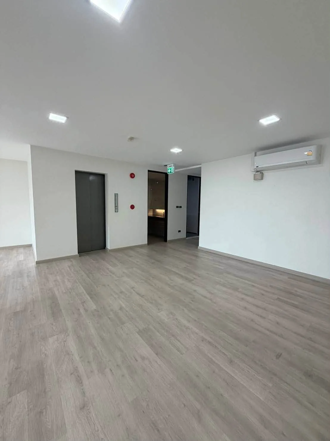 Townhouse Huai Khwang – photo 4