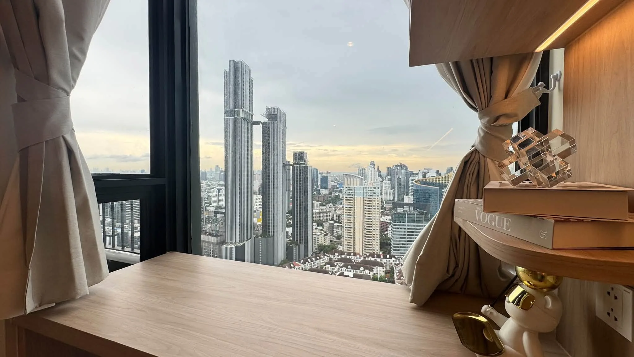 NOBLE FORM THONGLOR – photo 5