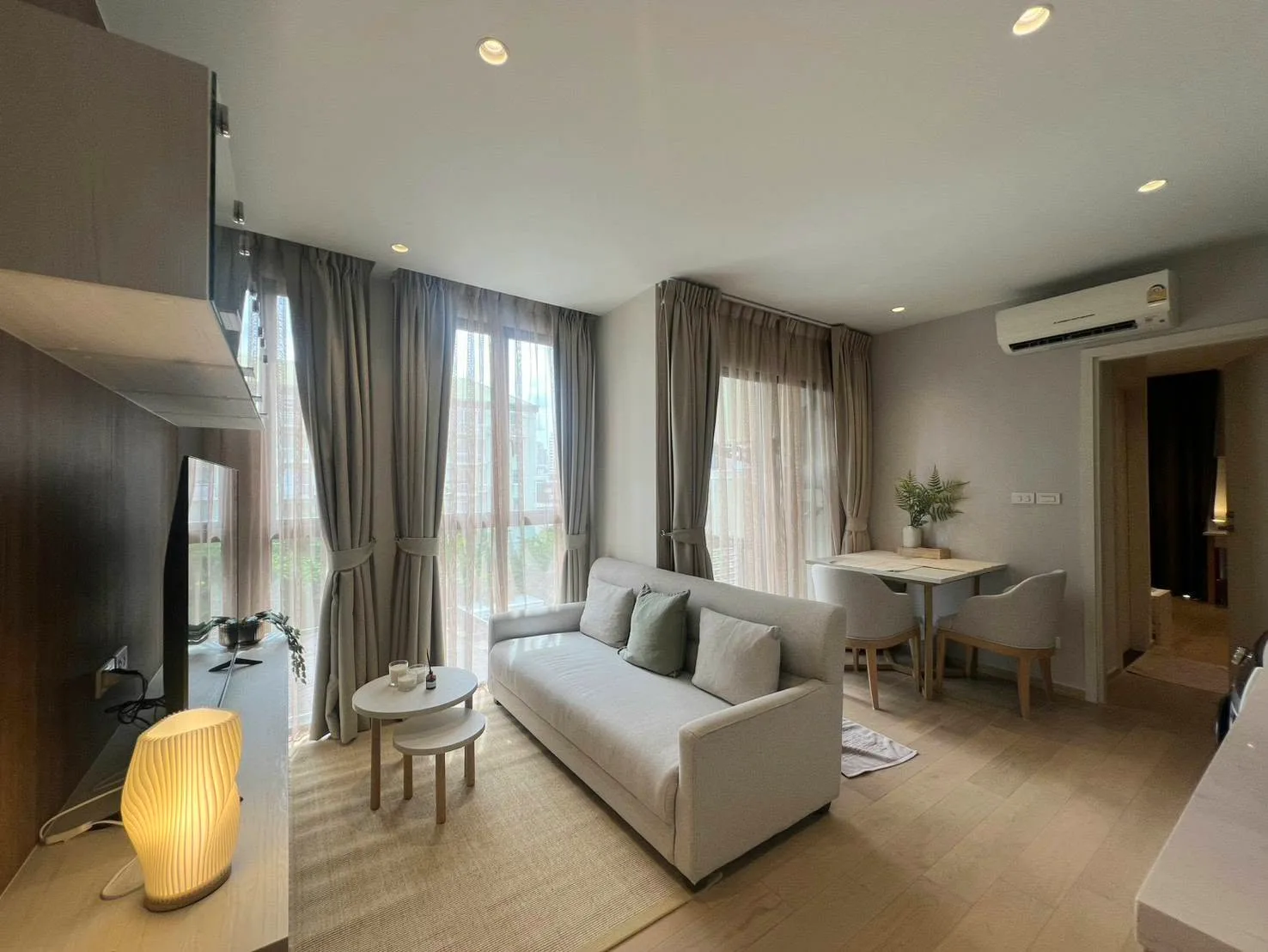 Condo Khlong Tan Nuea – photo 2