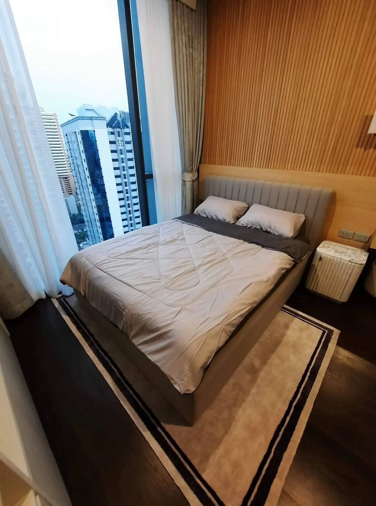 LAVIQ SUKHUMVIT 57