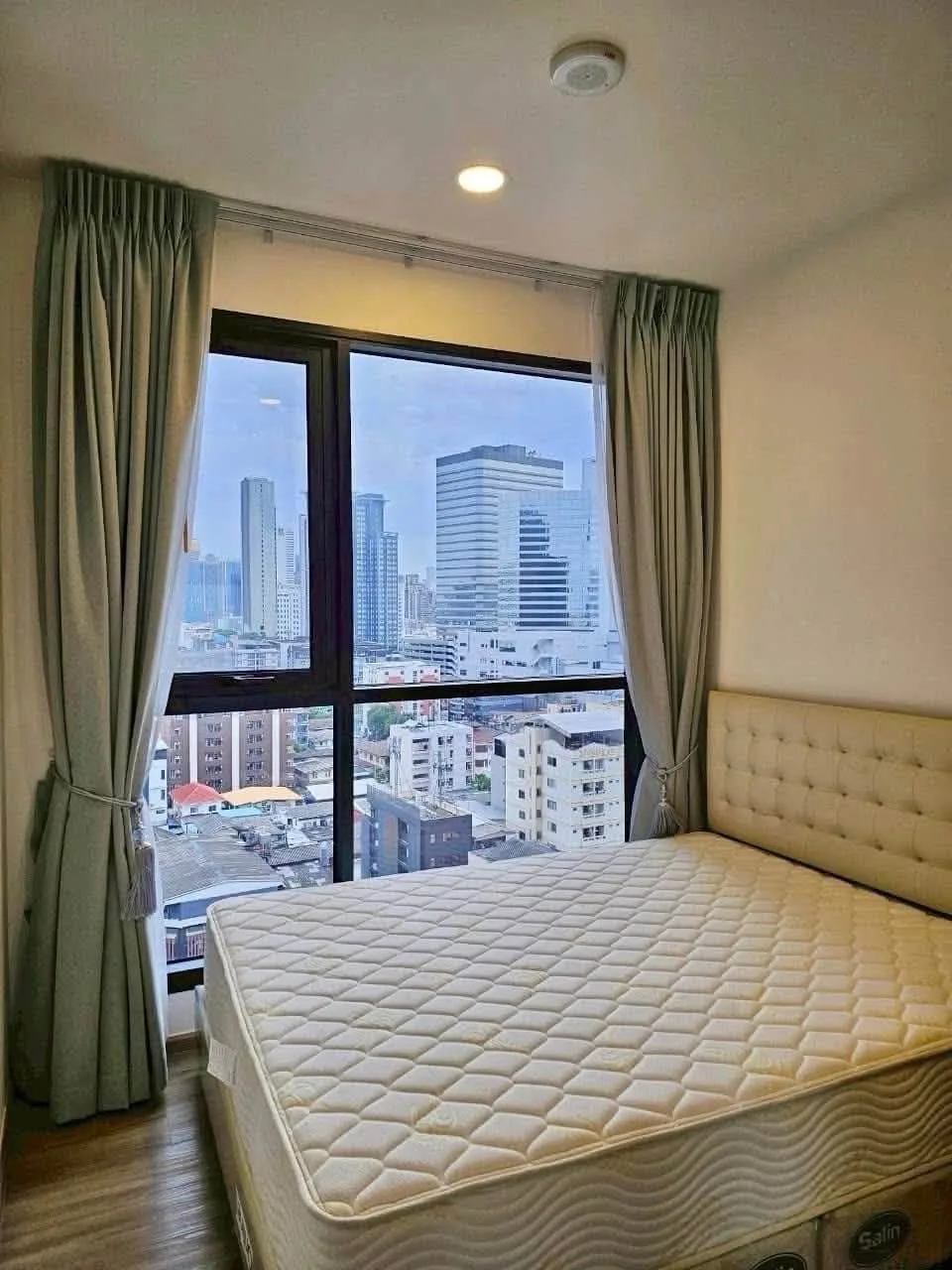 Condo Huai Khwang