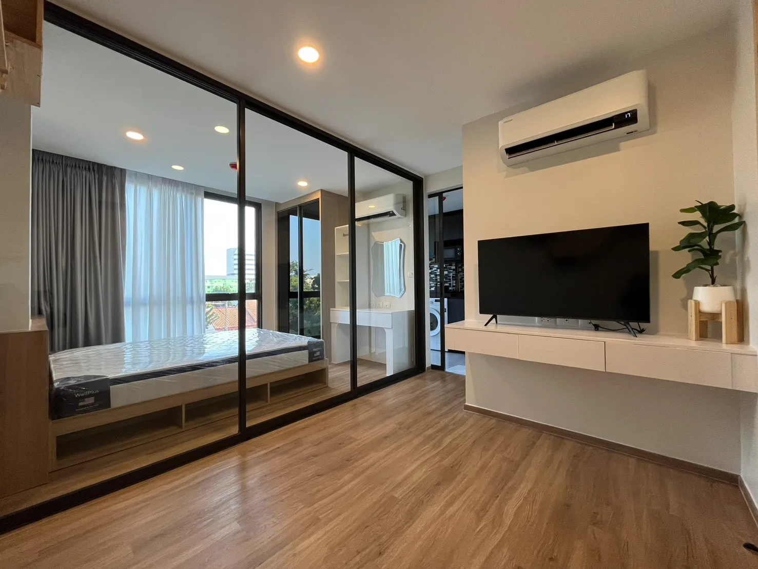 CYBIQ RAMA 9 – RAMKHAMHAENG 24