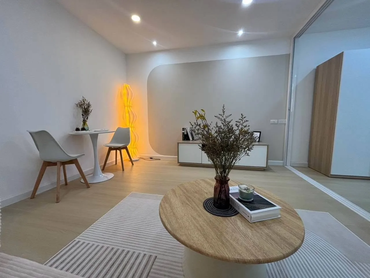 Condo Sam Sen Nai – photo 2