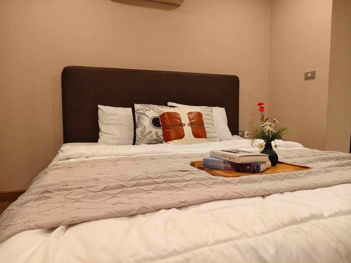 Condo Ekkamai
