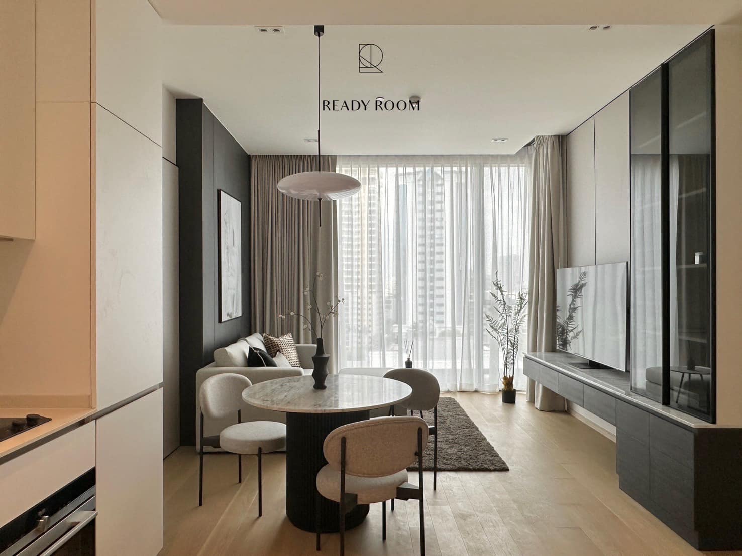 THE STRAND THONGLOR