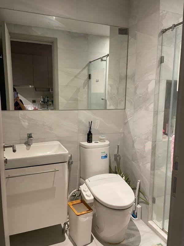 Condo Ekkamai