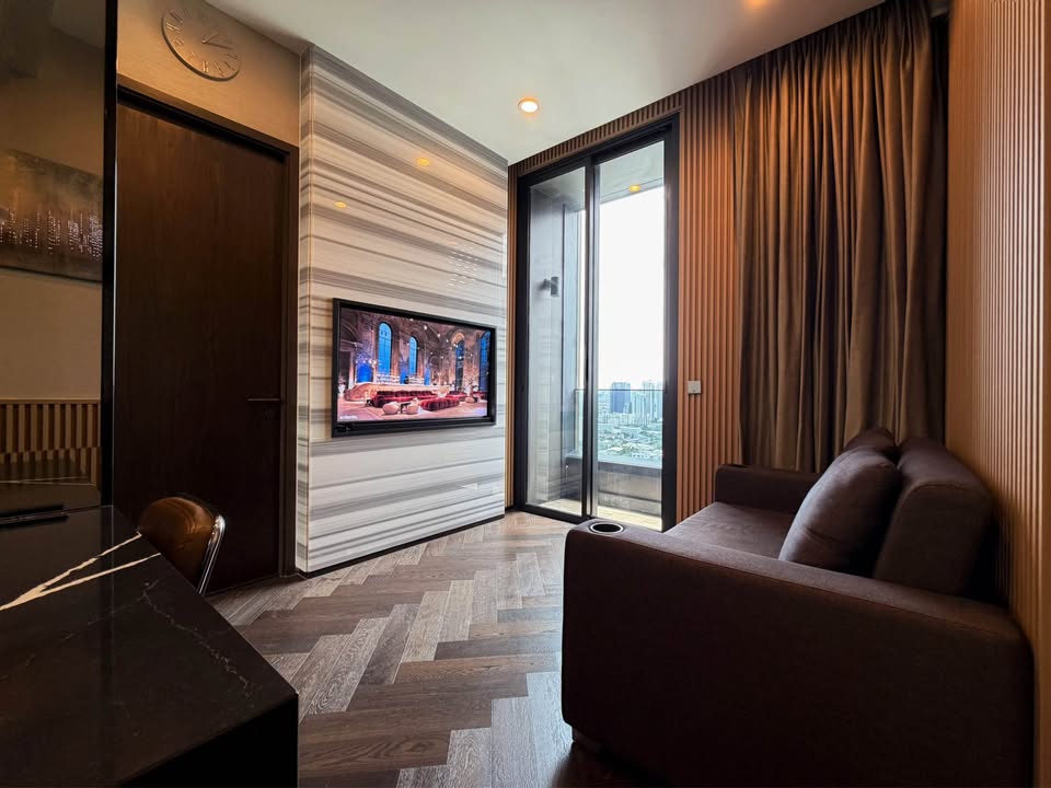 THE ESSE SUKHUMVIT 36