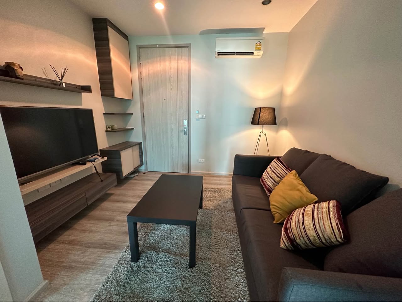 Condo Ari