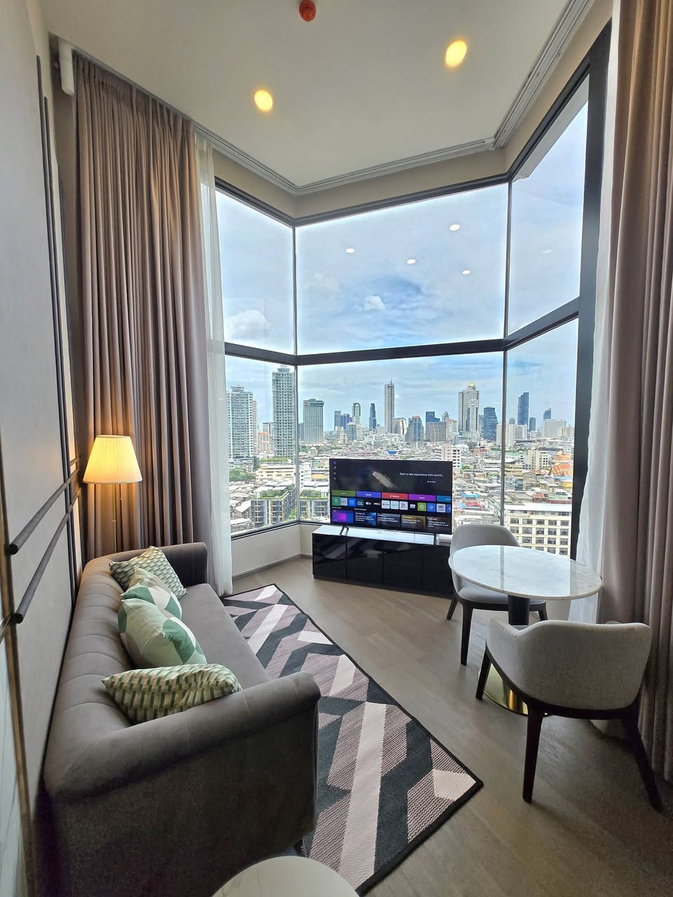 Condo Samyan