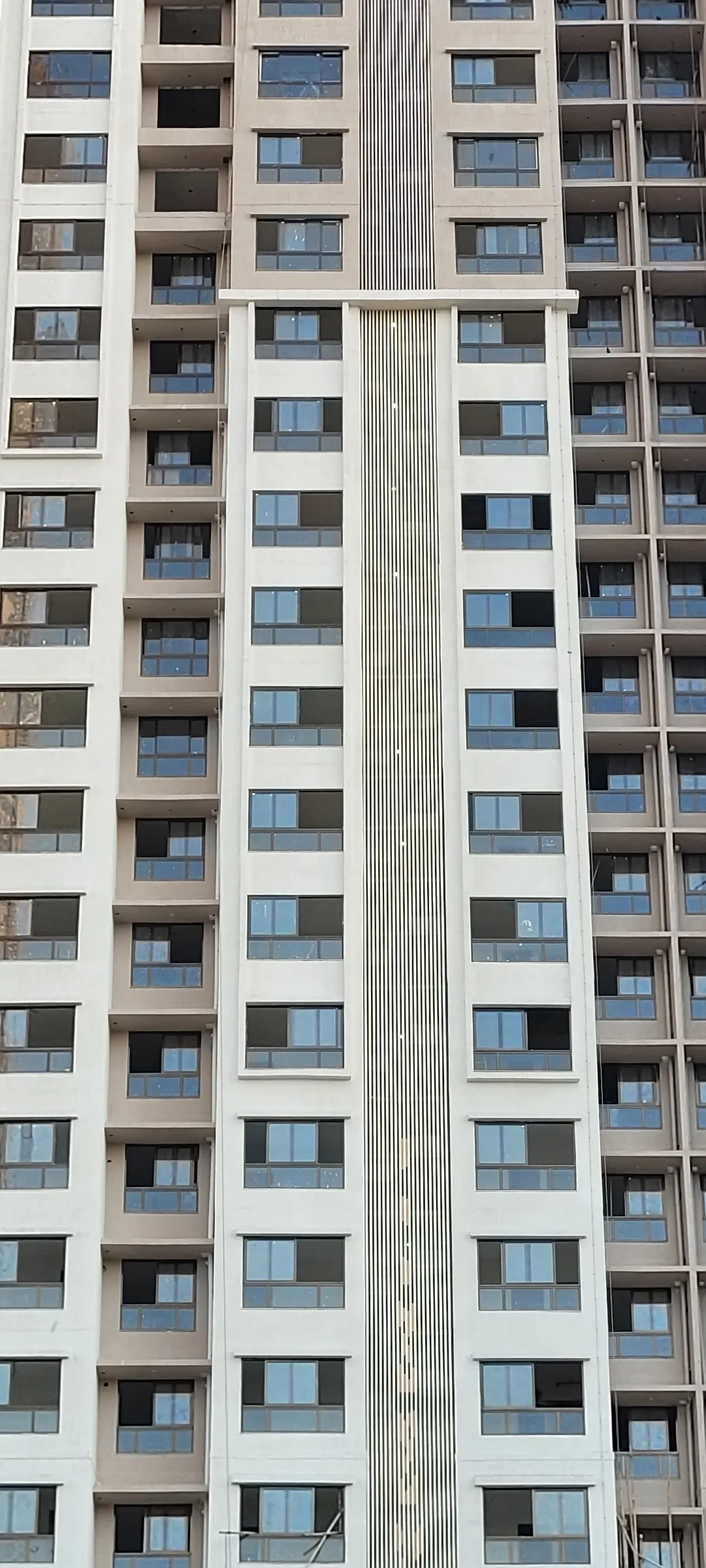 2 BHK Flat for rent in Wadala, Mumbai, Building / outside