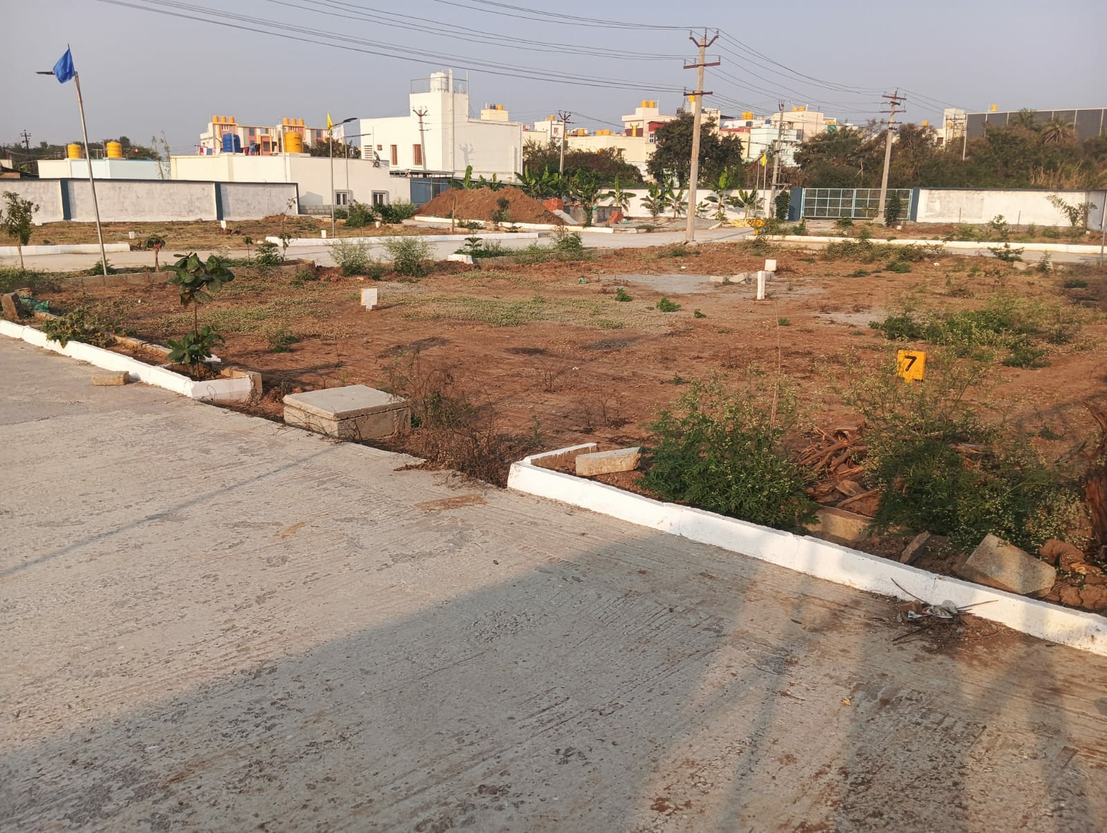 2 BHK Flat for sale in TVS, company to andhivadi,road, Thirupathi layout, Hosur, Building / outside
