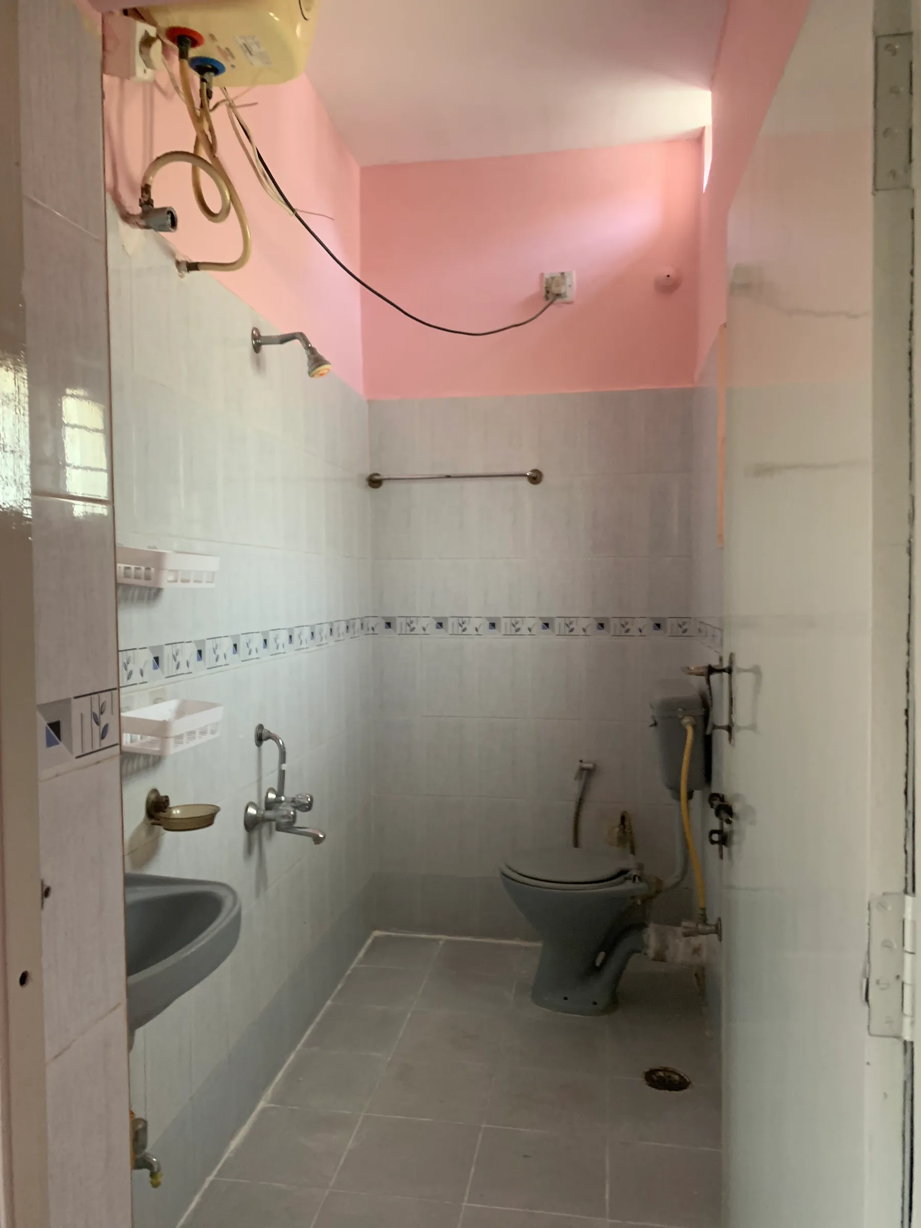 1 BHK Independent house for rent in Ramamurthy Nagar, Bengaluru, Bathroom