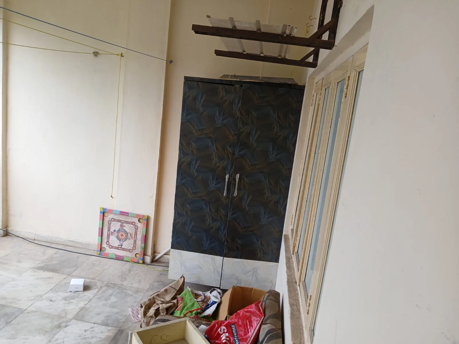 3 BHK Flat in Ellisbridge, Balcony / view