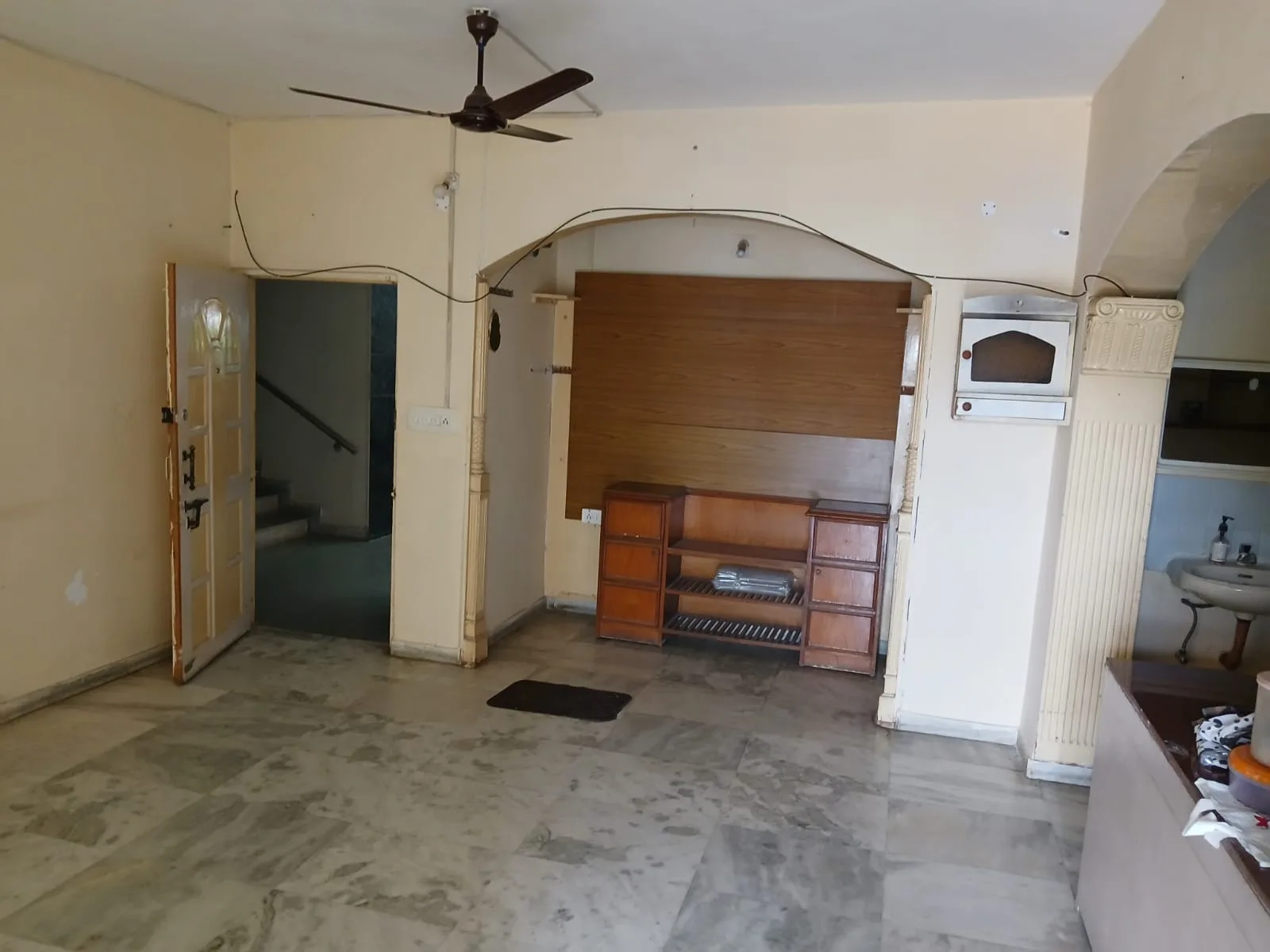 3 BHK Flat in Ellisbridge