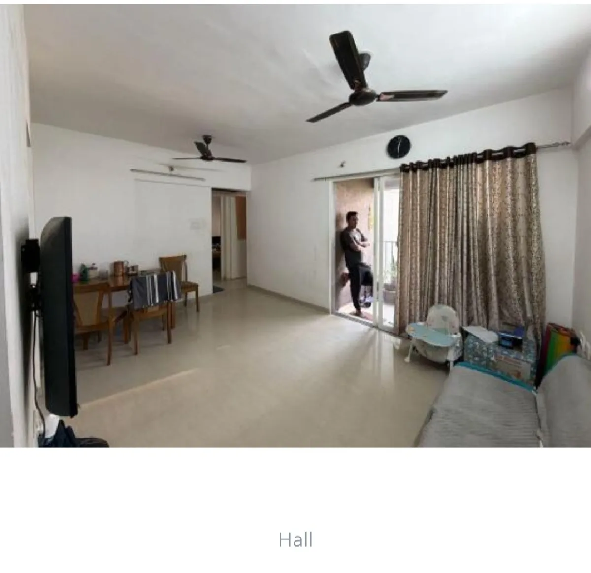 2 BHK Flat for rent in Wagholi, Pune, Living room