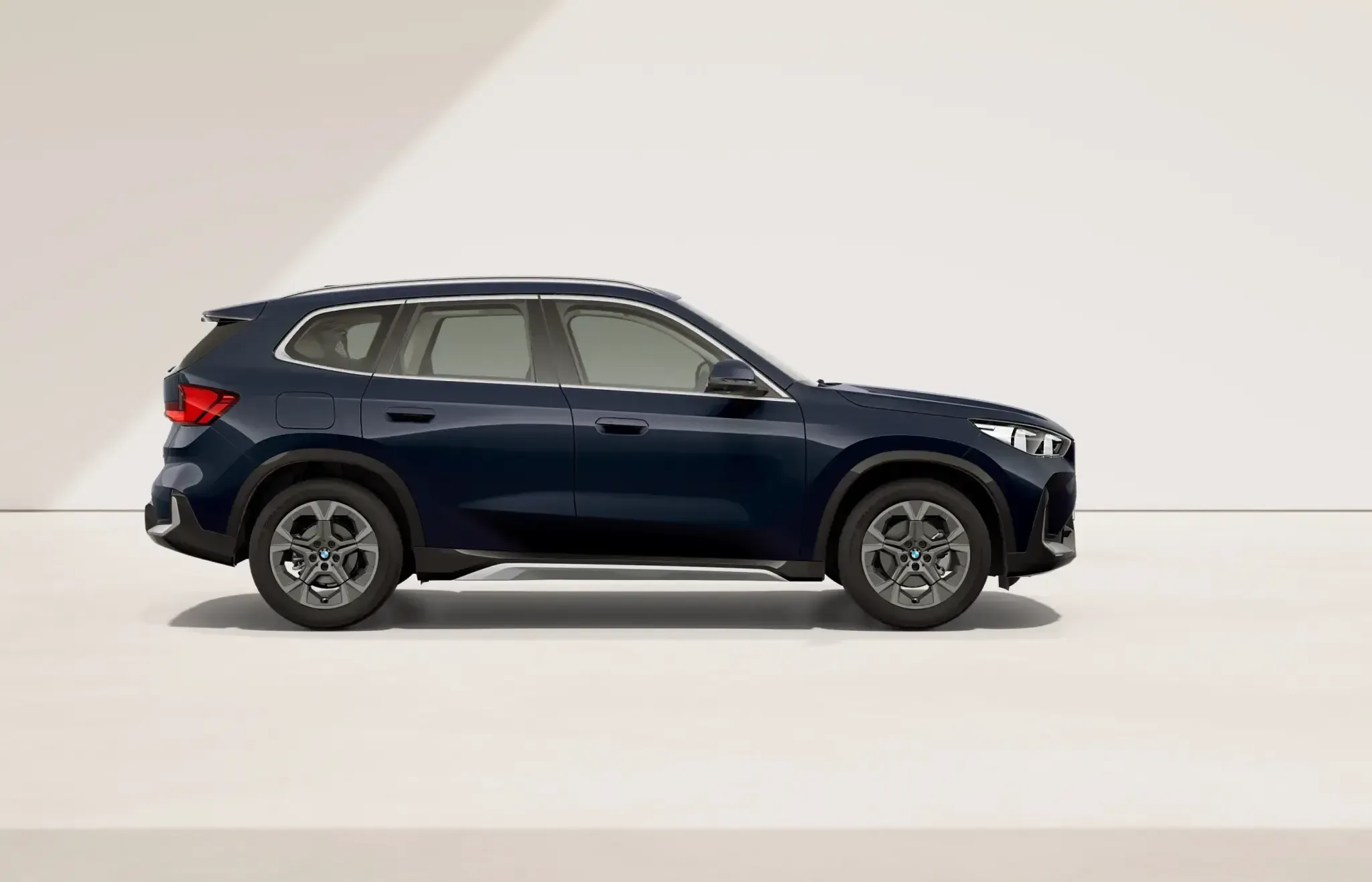 BMW X1, image 2 of 5