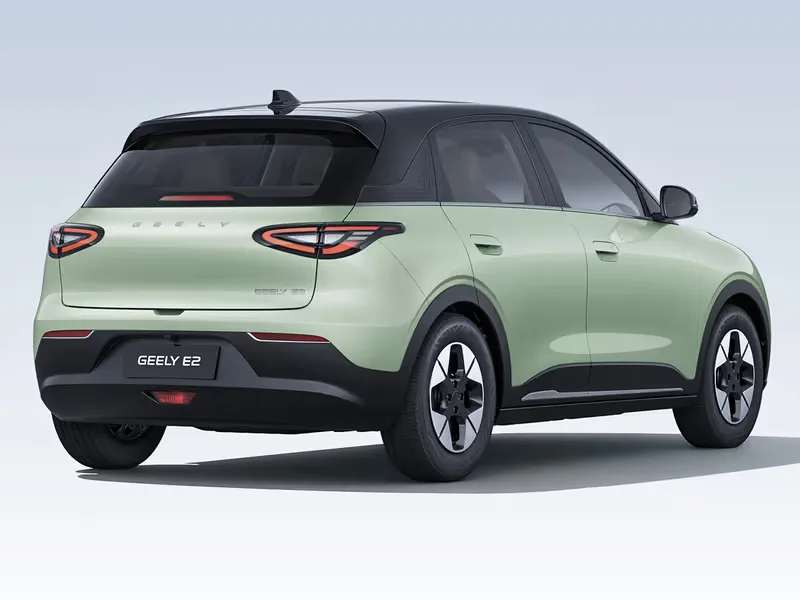 Geely E2, image 2 of 4