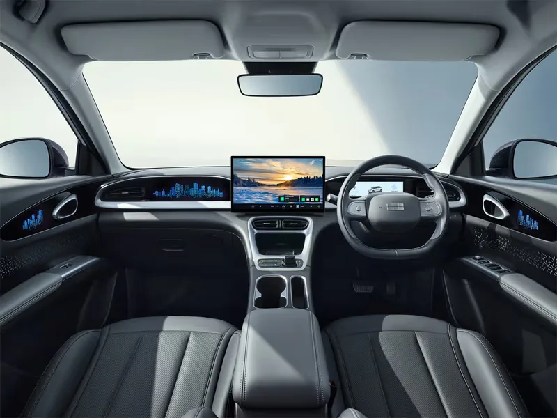 Geely E2, image 4 of 4