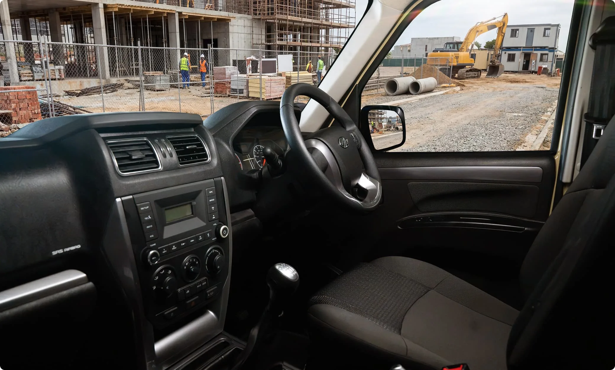 Mahindra Pik Up Single Cab, image 2 of 3