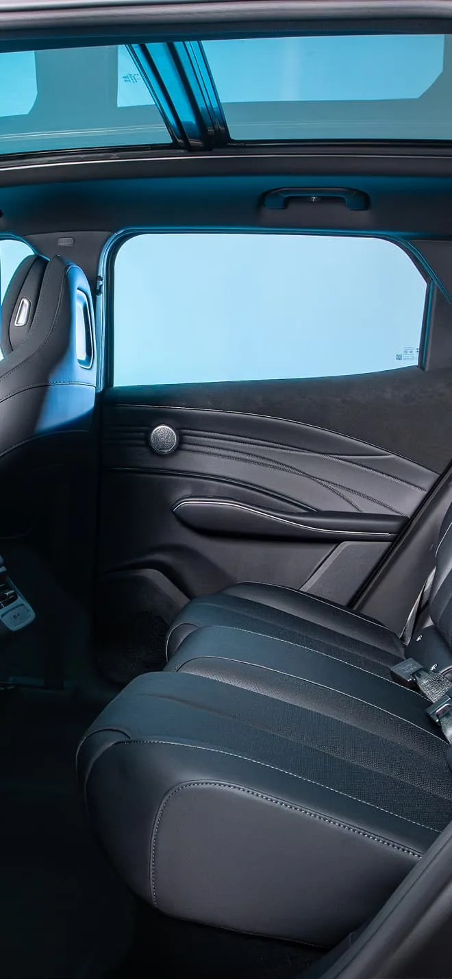 Omoda C7, image 11 of 13