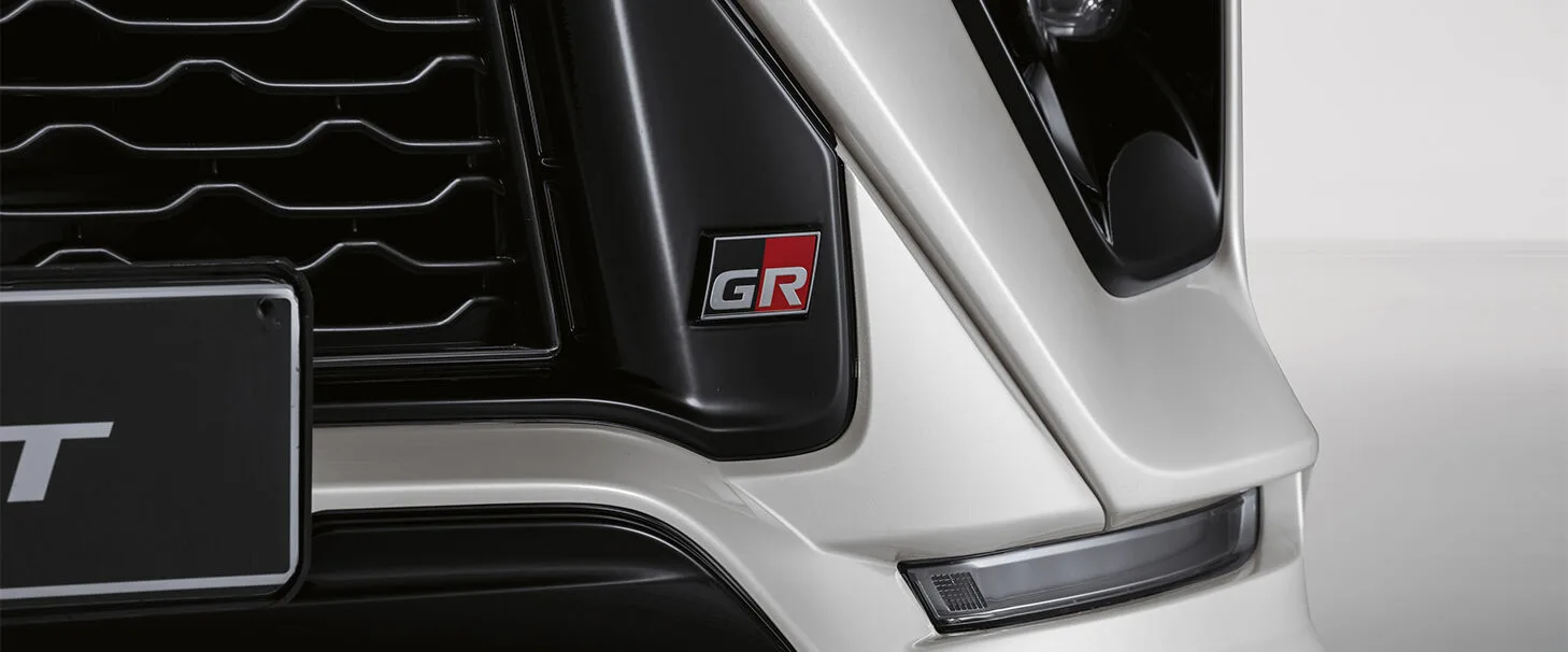 Toyota Fortuner, image 9 of 9