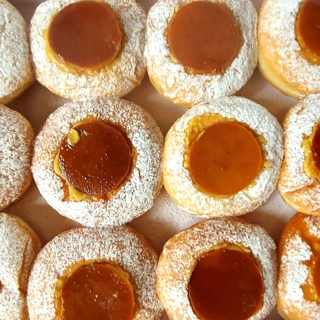 leche-flan-donuts