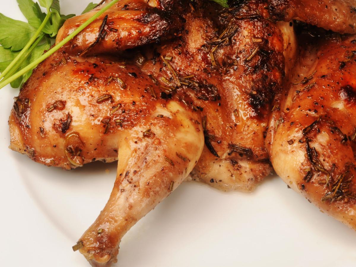 chicken-with-double-cranberry-and-thyme-sauce