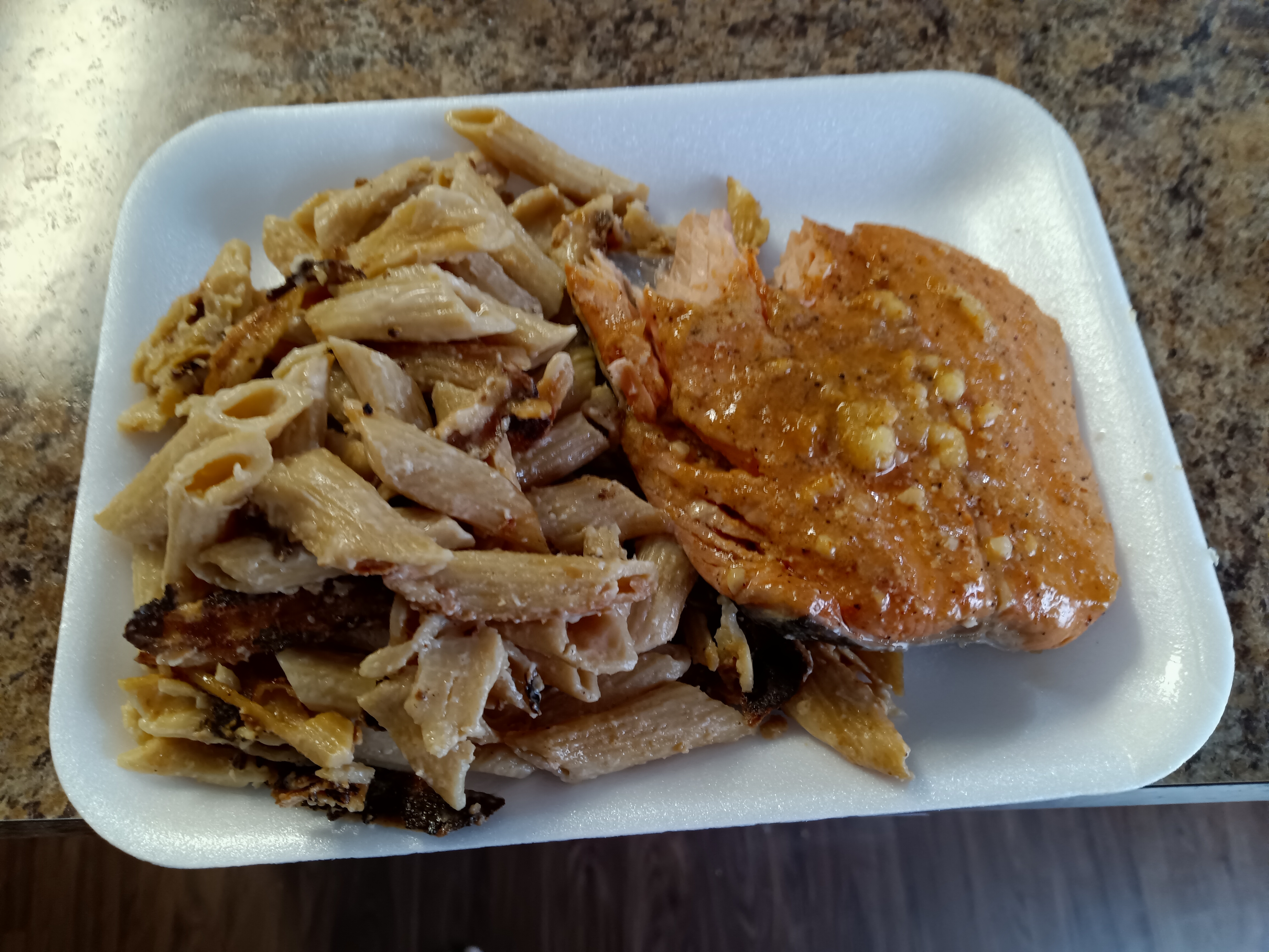 cajon-creol-garlic-lime-cream-salmon