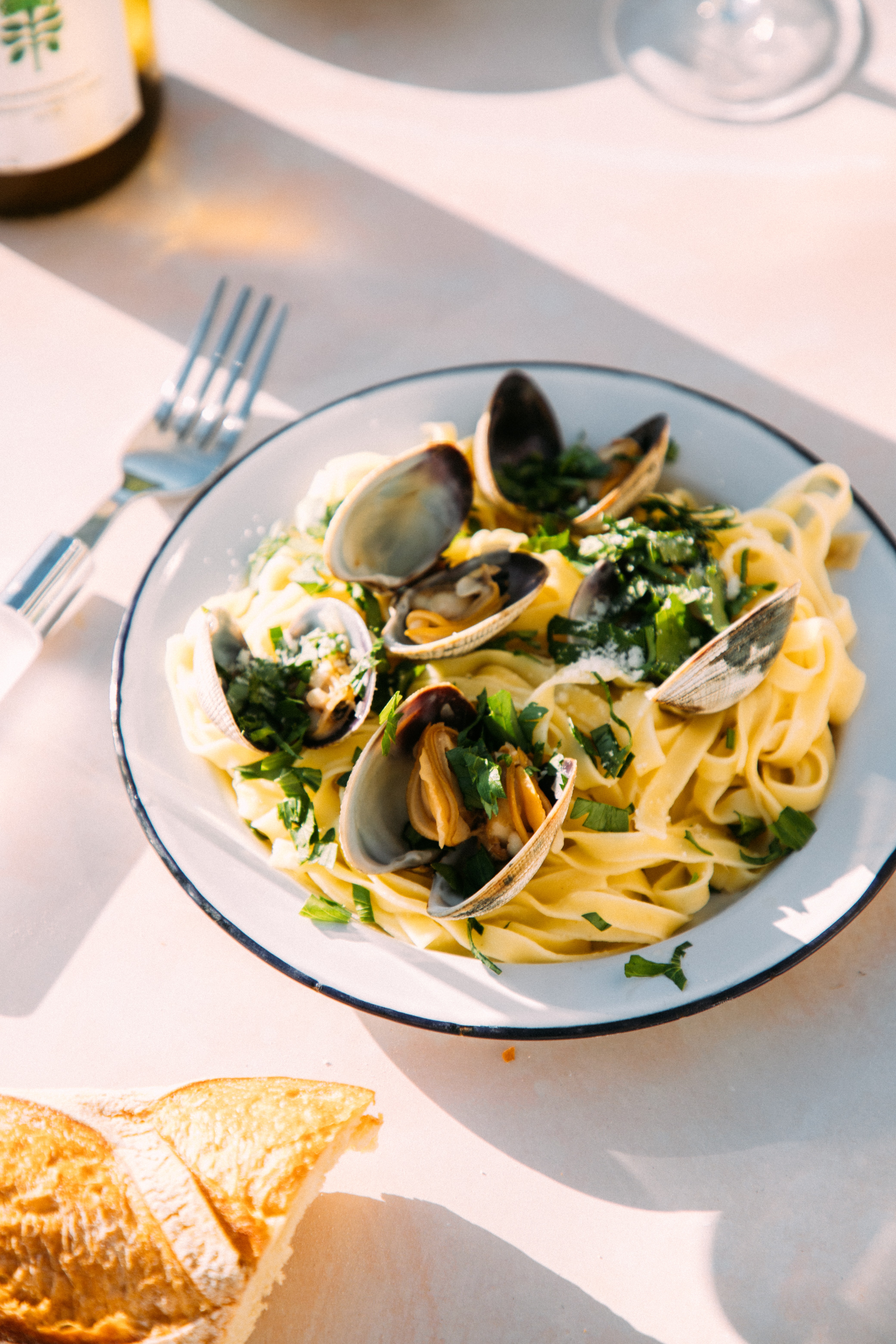 lemon-parsley-clam-linguine