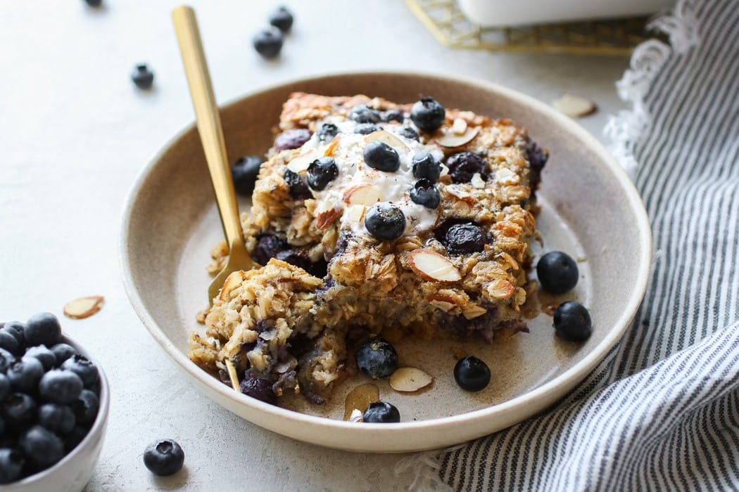 blueberry-baked-oats