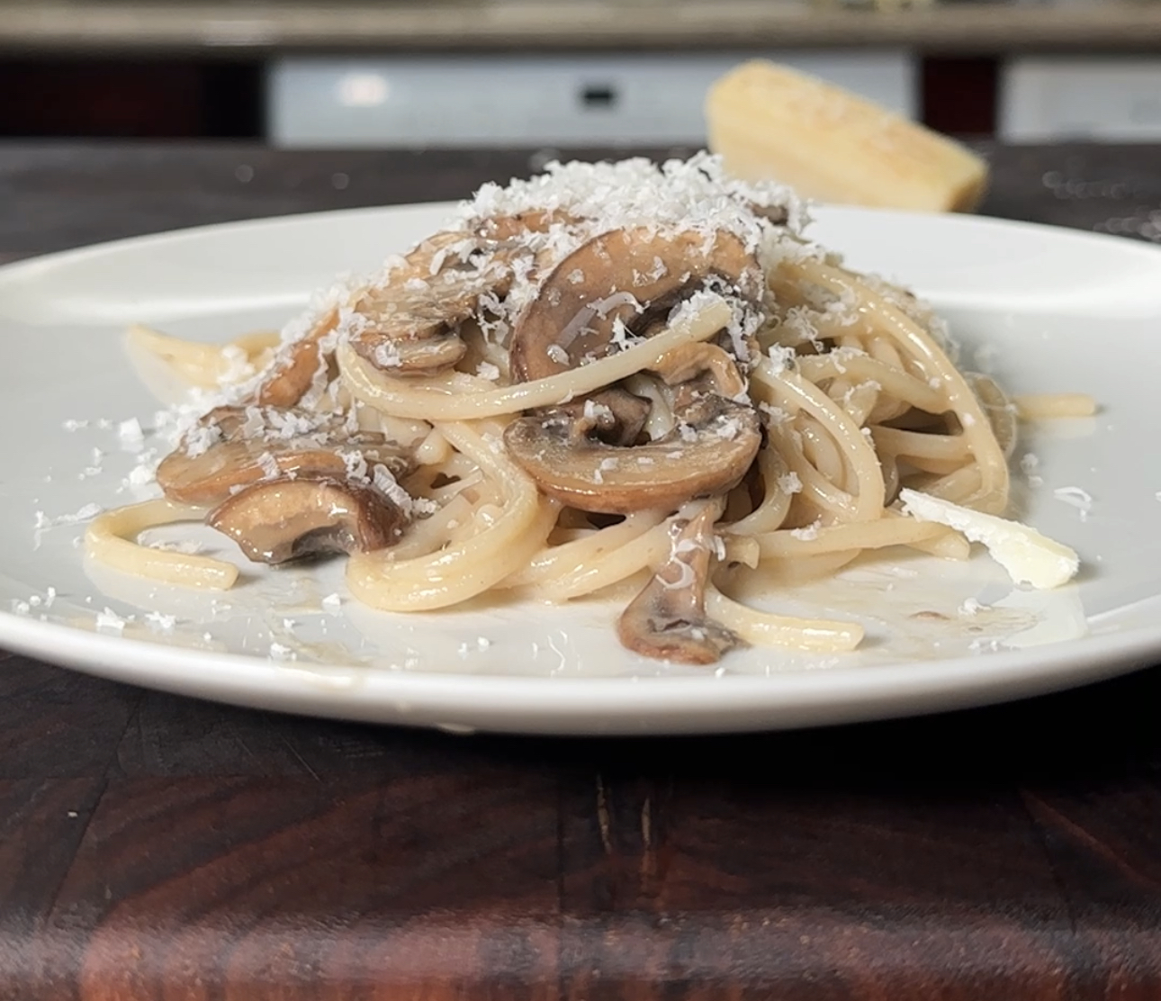 creamy-mushroom-pasta