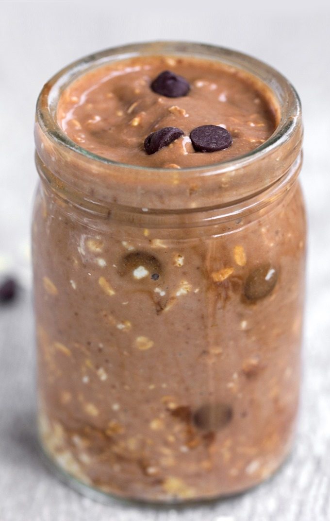 instant-chocolate-"overnight"-oats