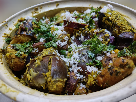 surti-oondhiyu