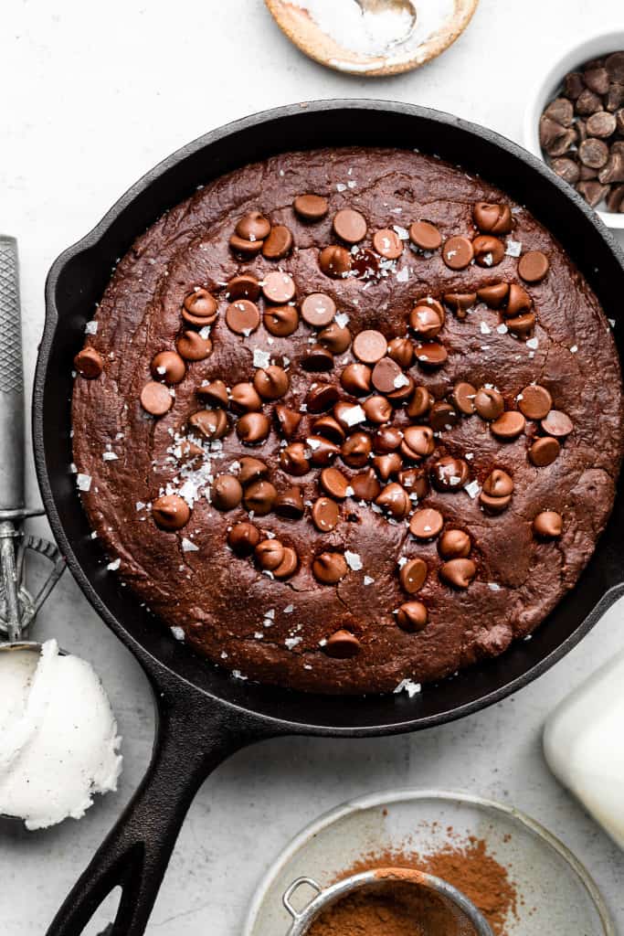 fudgey-brownie-skillet