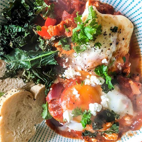shakshuka-tomato-and-chickpea-baked-eggs