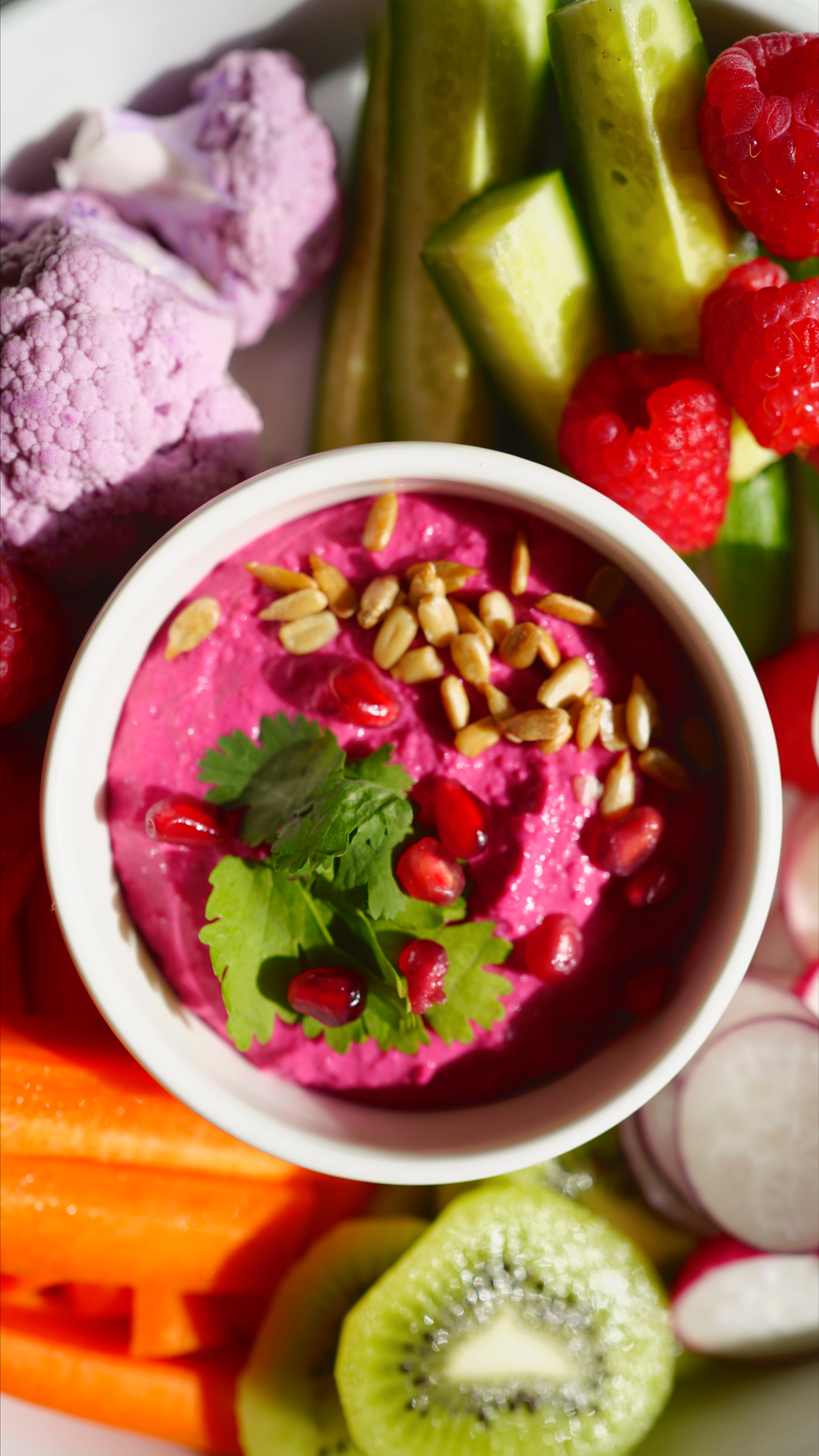 roasted-beetroot-hummus